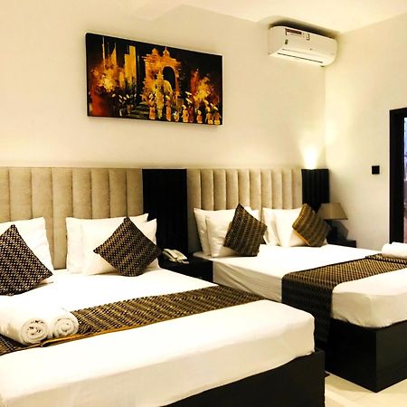 Hotel Bamiyan キャンディー エクステリア 写真