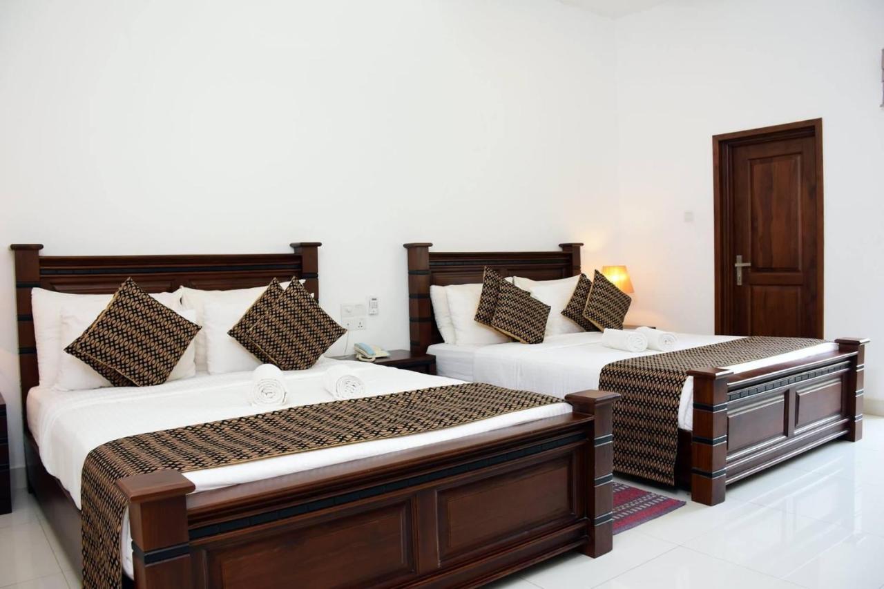 Hotel Bamiyan キャンディー エクステリア 写真