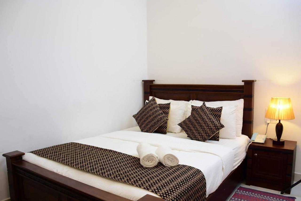 Hotel Bamiyan キャンディー エクステリア 写真