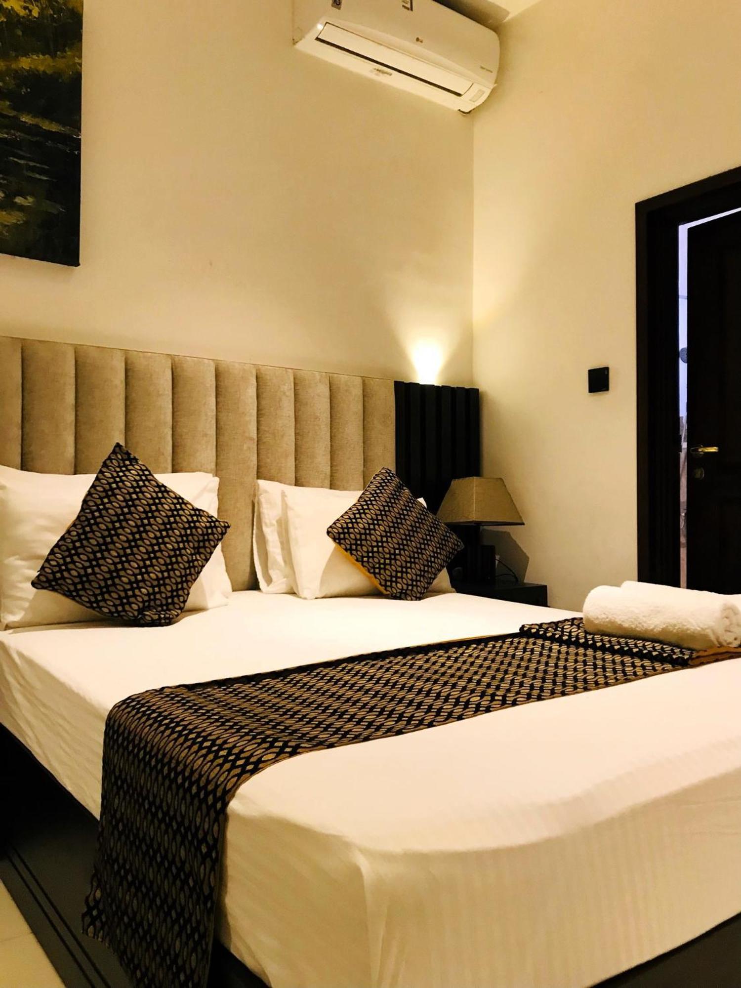 Hotel Bamiyan キャンディー エクステリア 写真