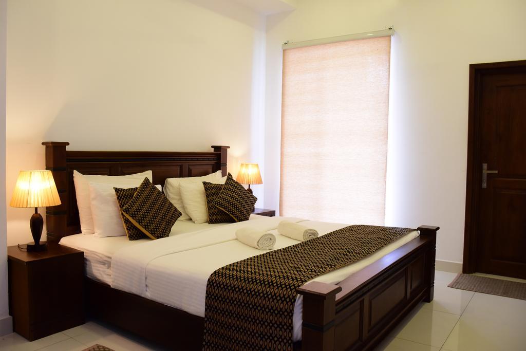 Hotel Bamiyan キャンディー エクステリア 写真